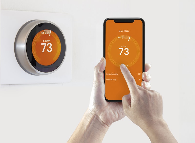 smart-thermostat-orange